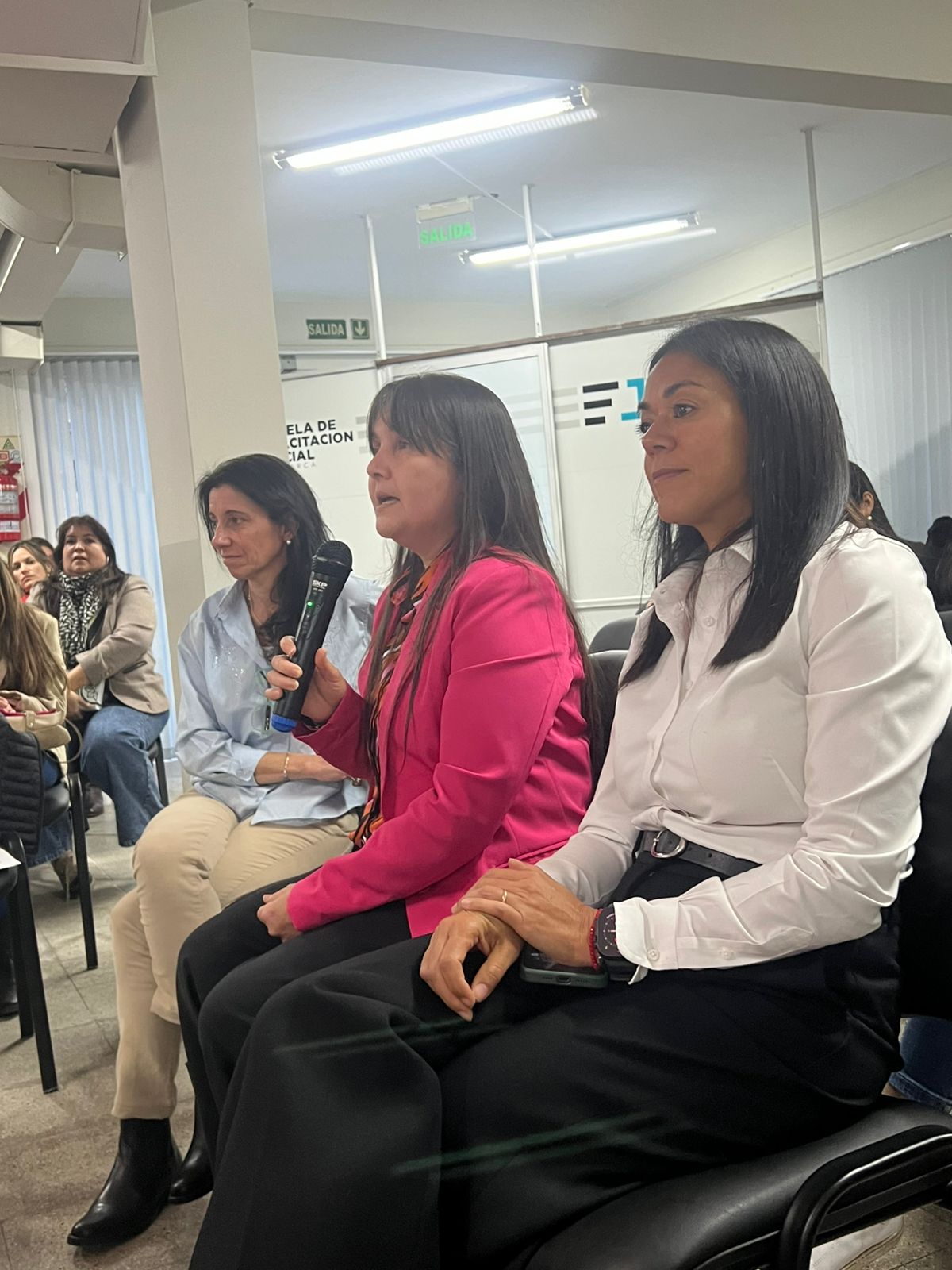 Portada Oficina de la Mujer